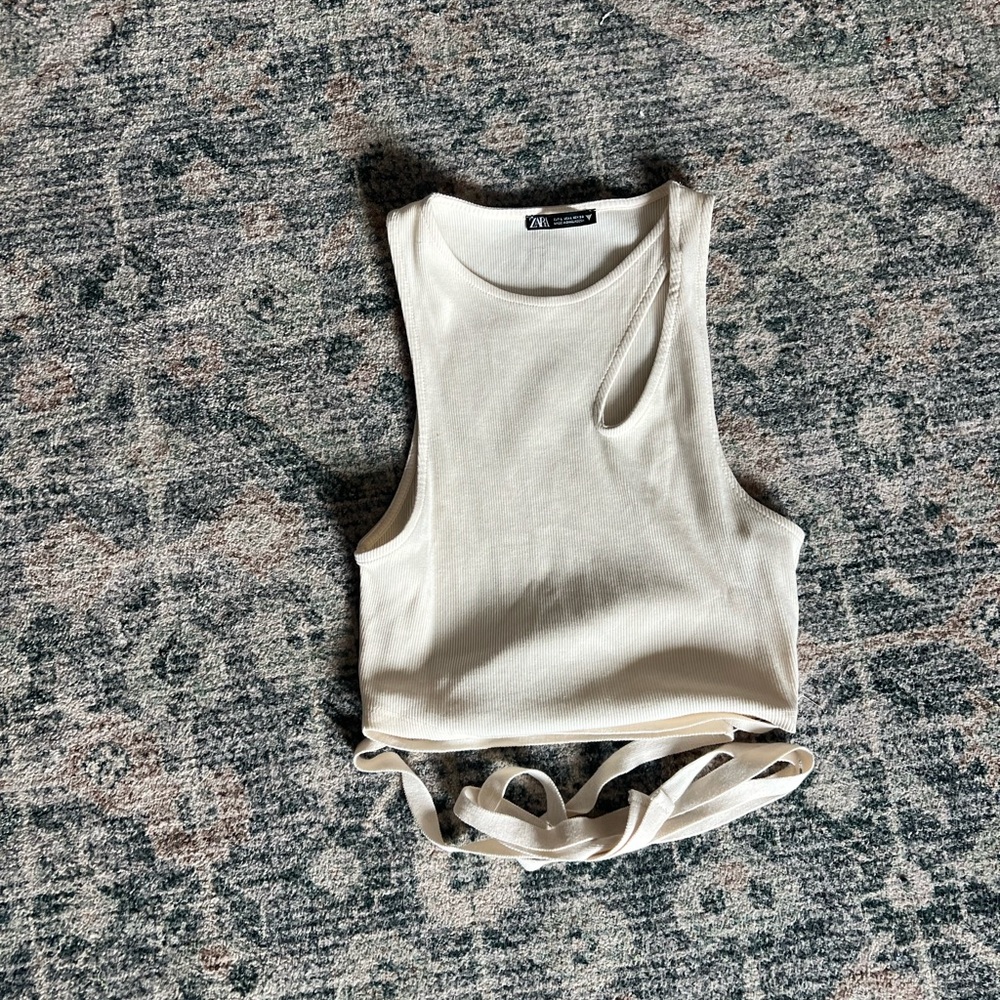 Zara cream cropped keyhole tie up tank top L